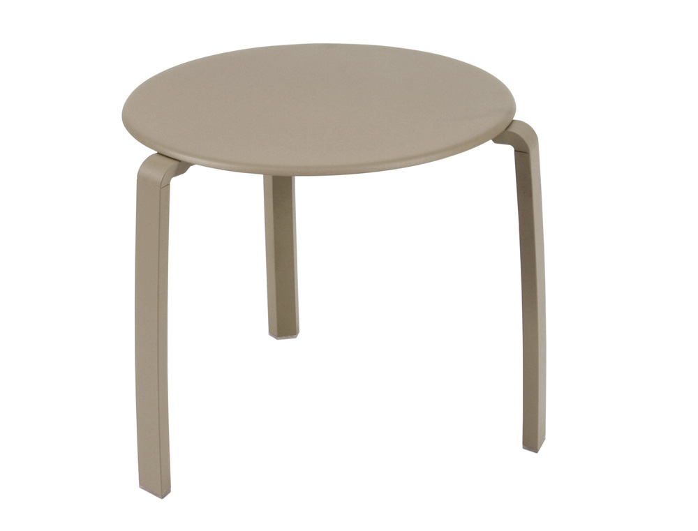 Alizé low table Ø 48 cm – Nutmeg